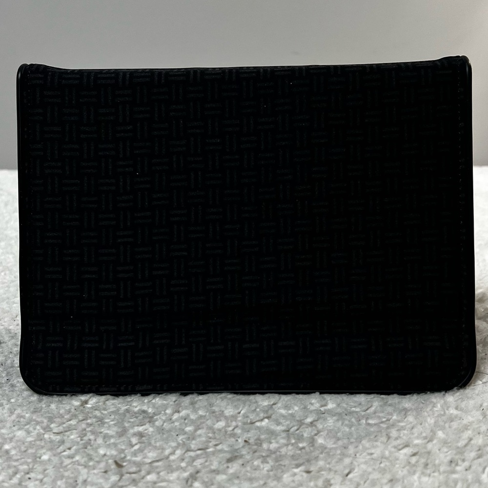 Built NY Slim Cover for Kindle Fire HD 7" - Picture 5 of 10